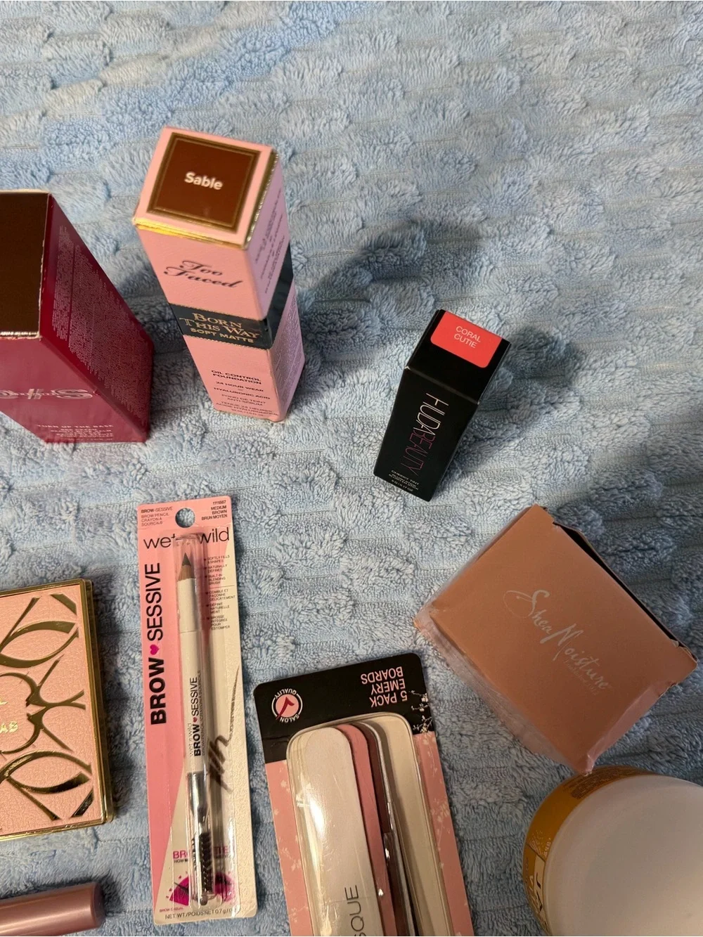 $175MSRP  18 PIECE Beauty Bundle Makeup Exfoliant Skincare 4 JUST $2 A Piece!!!
